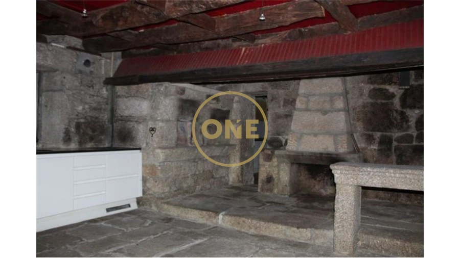 Quinta T4 para Venda em São Tomé de Negrelos Foto 13