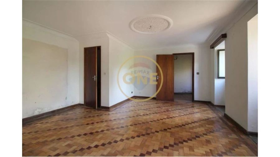 Moradia T6 para Venda em Ruivães e Novais Foto 6