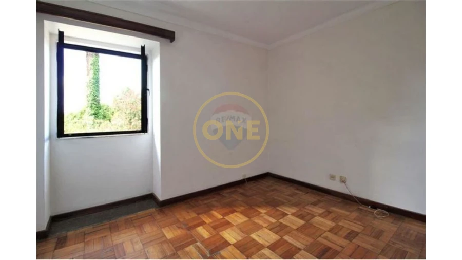 Moradia T6 para Venda em Ruivães e Novais Foto 8