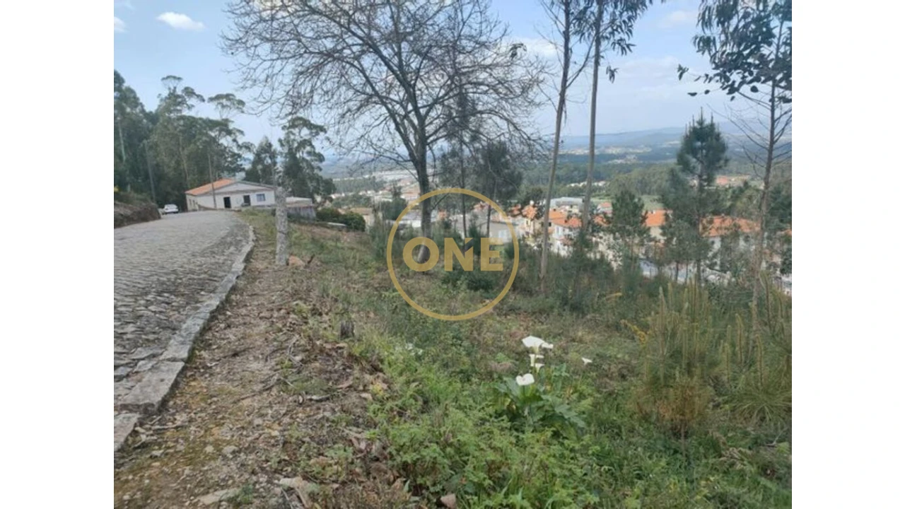 Terreno para Venda em Laundos Foto 4