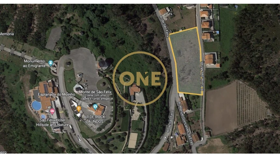 Terreno para Venda em Laundos Foto 1