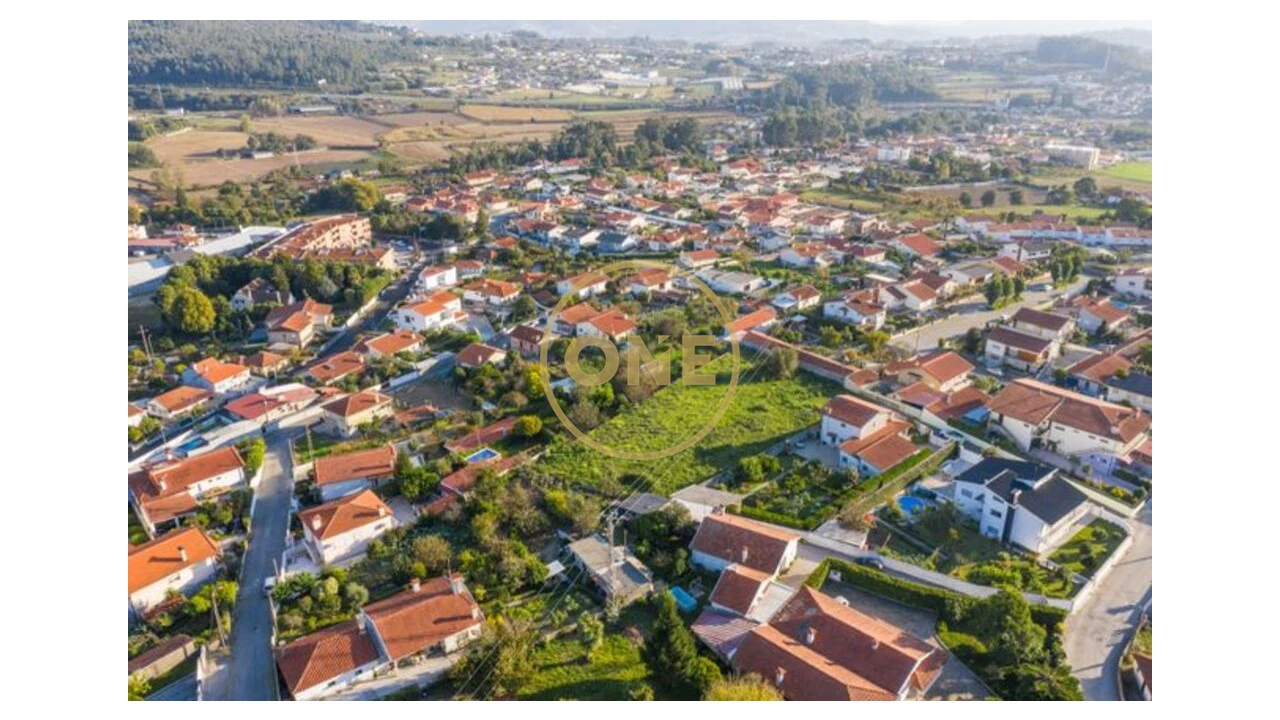 Terreno para Venda em Vermoim Foto 10