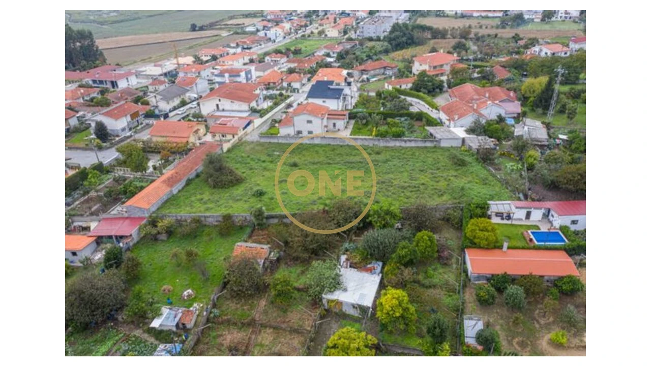 Terreno para Venda em Vermoim Foto 4