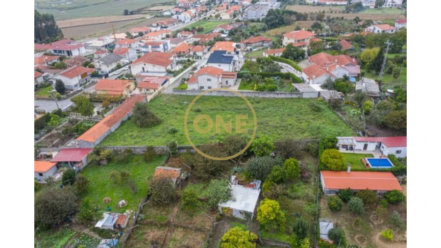 Terreno para Venda em Vermoim Foto 4