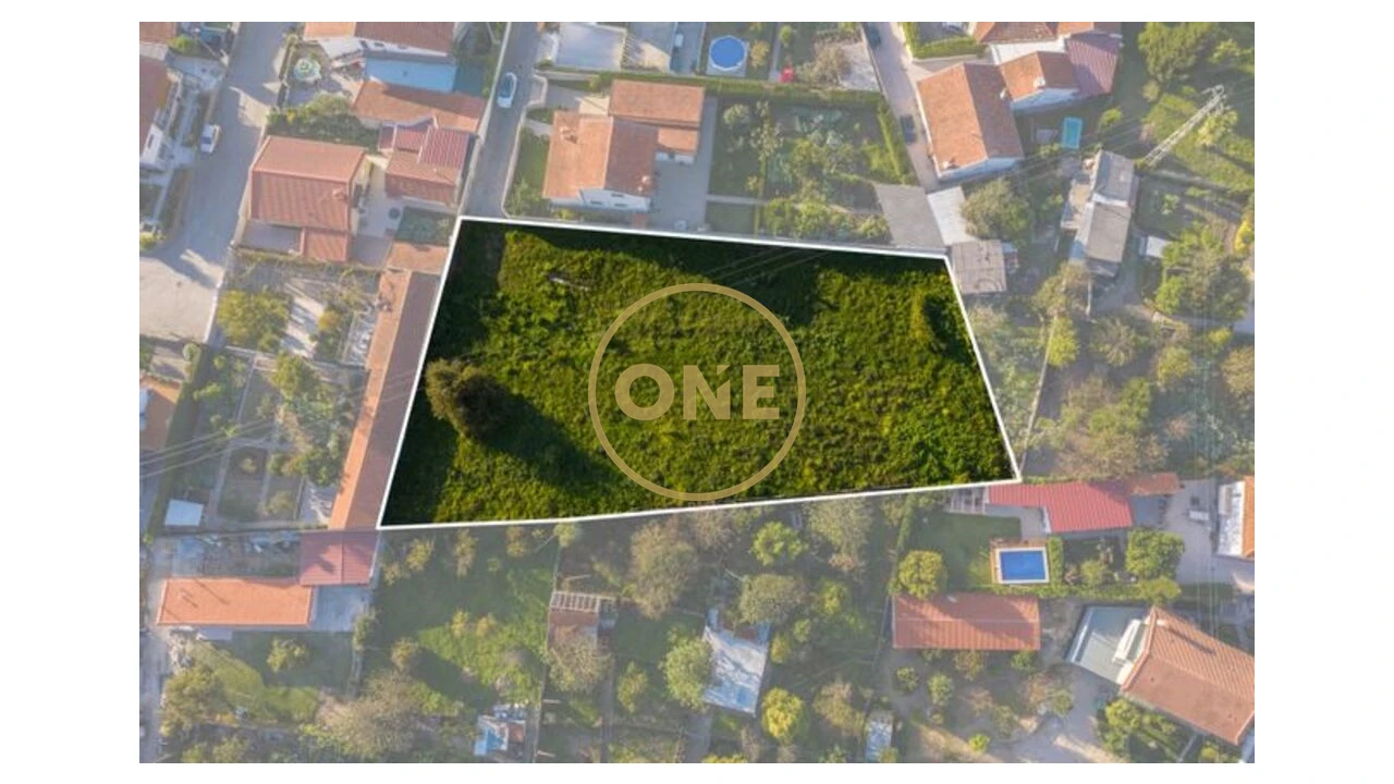 Terreno para Venda em Vermoim Foto 1