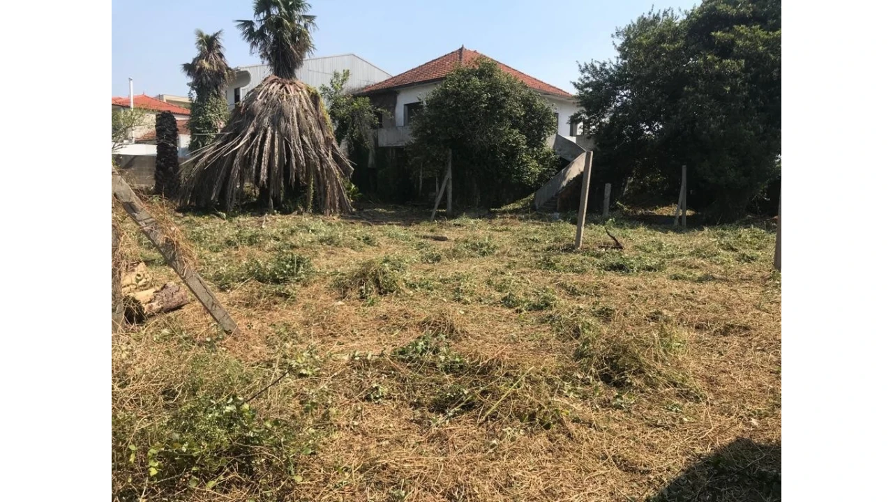 Moradia T3 para Venda em Areias, Sequeirô, Lama e Palmeira Foto 28