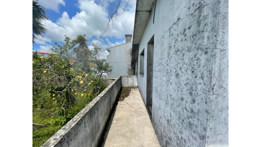 Moradia T3 para Venda em Areias, Sequeirô, Lama e Palmeira Foto 9