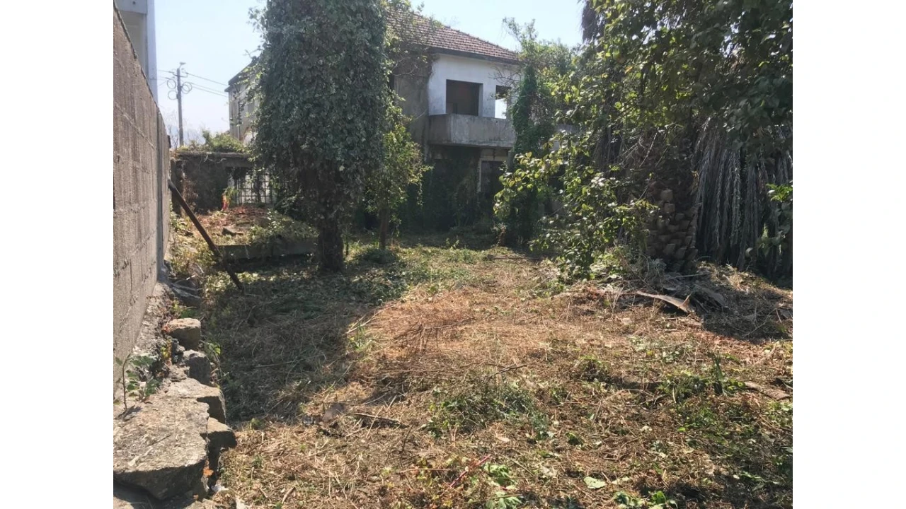 Moradia T3 para Venda em Areias, Sequeirô, Lama e Palmeira Foto 1