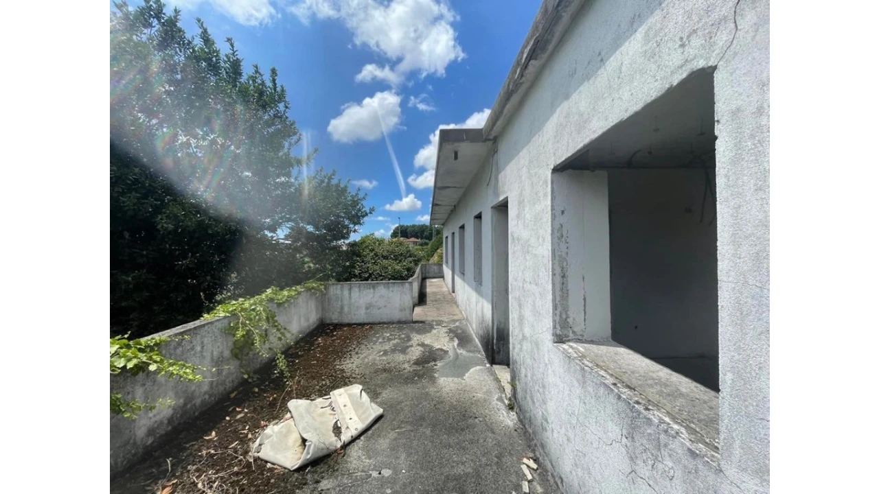 Moradia T3 para Venda em Areias, Sequeirô, Lama e Palmeira Foto 11