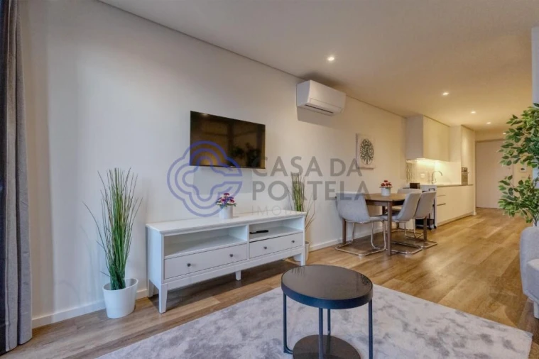 Apartamento T1 para Venda em Cedofeita, Santo Ildefonso, Sé, Miragaia, São Nicolau e Vitória Foto 9
