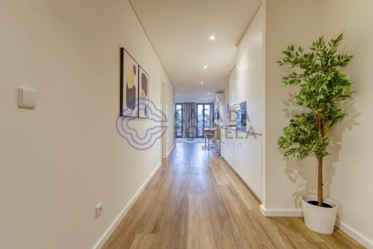 Apartamento T1 para Venda em Cedofeita, Santo Ildefonso, Sé, Miragaia, São Nicolau e Vitória Foto 13