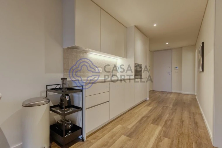Apartamento T1 para Venda em Cedofeita, Santo Ildefonso, Sé, Miragaia, São Nicolau e Vitória Foto 4
