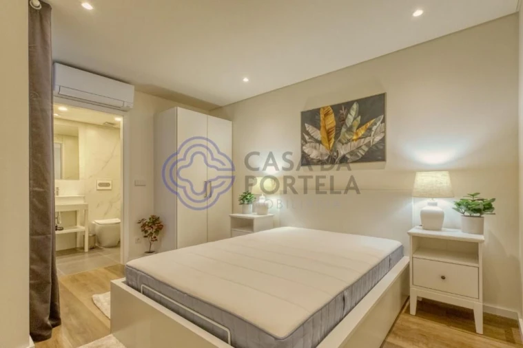 Apartamento T1 para Venda em Cedofeita, Santo Ildefonso, Sé, Miragaia, São Nicolau e Vitória Foto 8