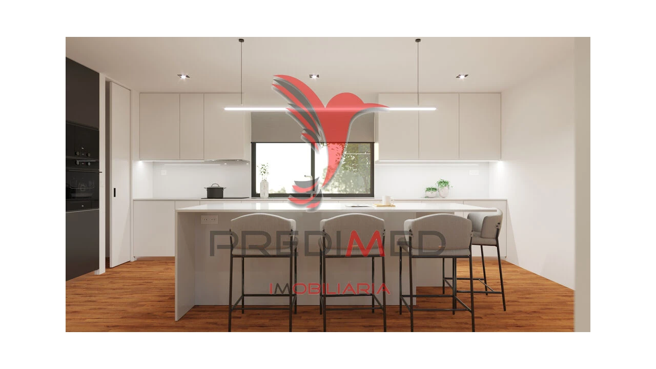 Moradia T3 para Venda em Paranhos Foto 1