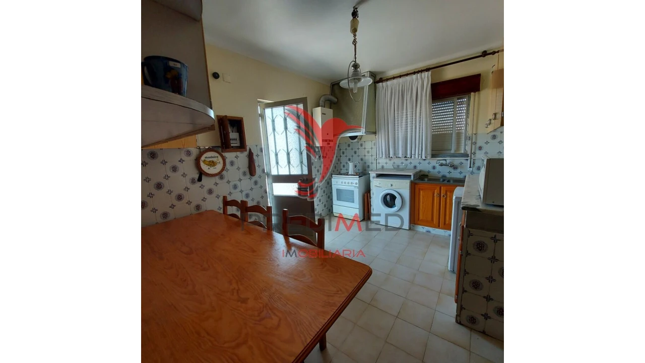 Moradia T3 para Venda em Arneiro das Milhariças Foto 8