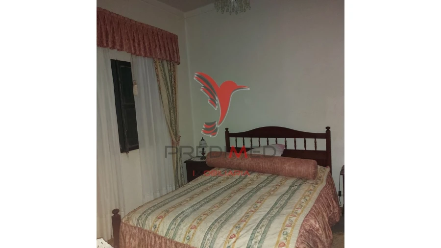 Moradia T3 para Venda em Arneiro das Milhariças Foto 13