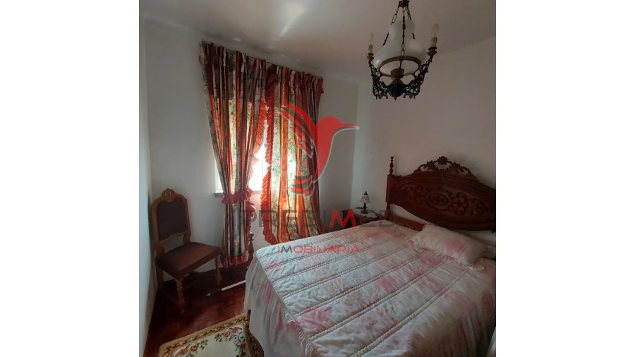 Moradia T3 para Venda em Arneiro das Milhariças Foto 5
