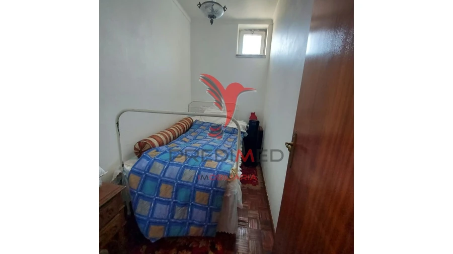 Moradia T3 para Venda em Arneiro das Milhariças Foto 6