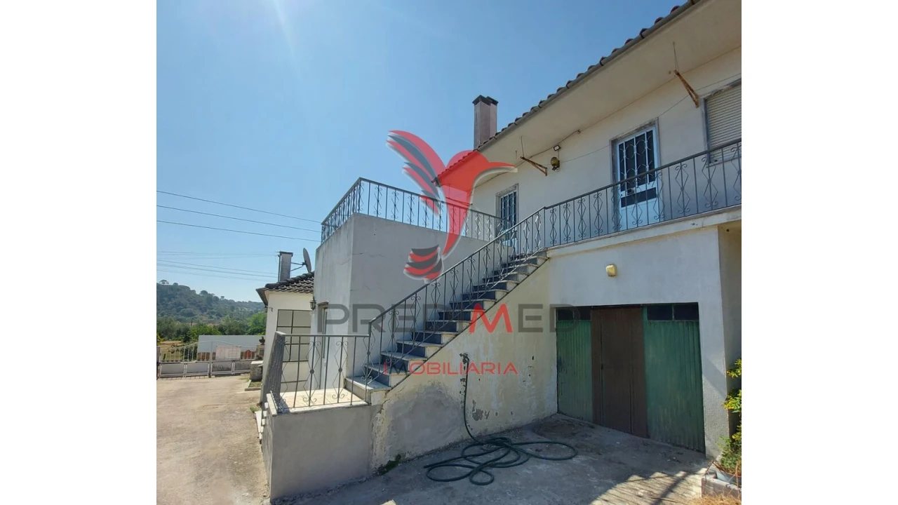 Moradia T3 para Venda em Arneiro das Milhariças Foto 11