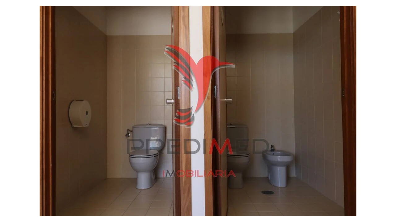 Loja para Venda em Mesão Frio Foto 10