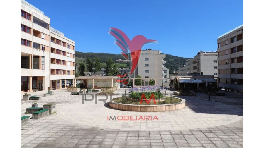Loja para Venda em Mesão Frio Foto 3