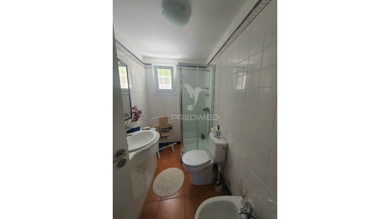 Moradia T3 para Venda em Venda Nova e Pondras Foto 15