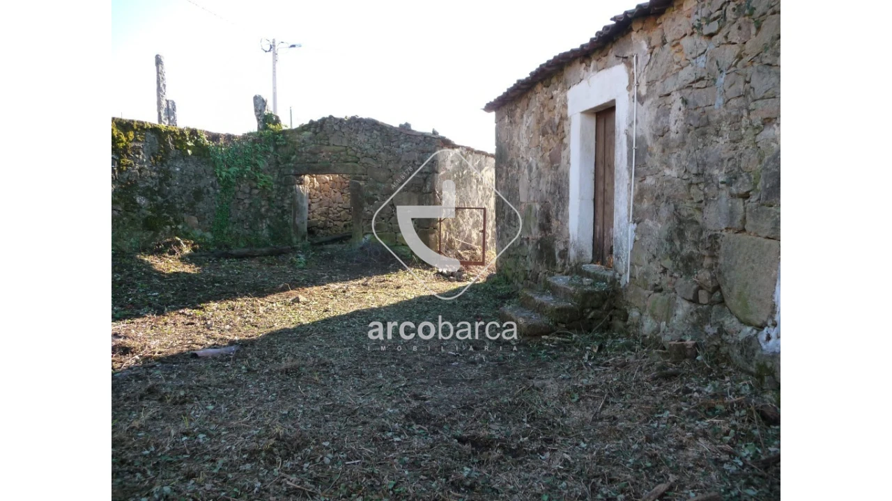 Moradia para Venda em Agualonga Foto 3