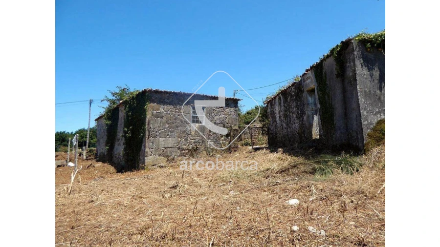 Moradia para Venda em Agualonga Foto 1