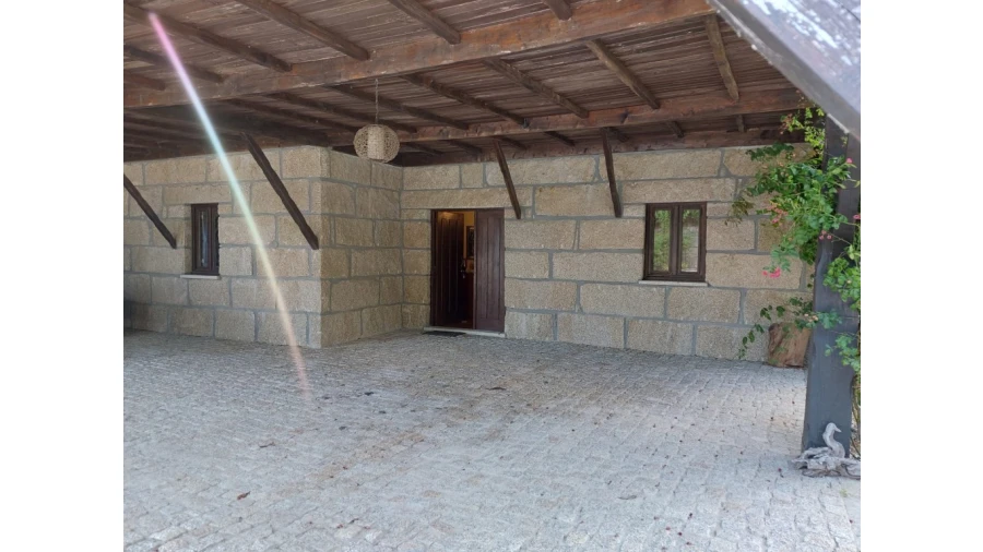 Moradia T3 para Venda em Ventosa e Cova Foto 17