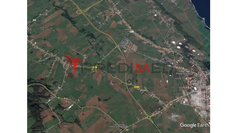 Terreno para Venda em Praia da Vitoria (Santa Cruz) Foto 4