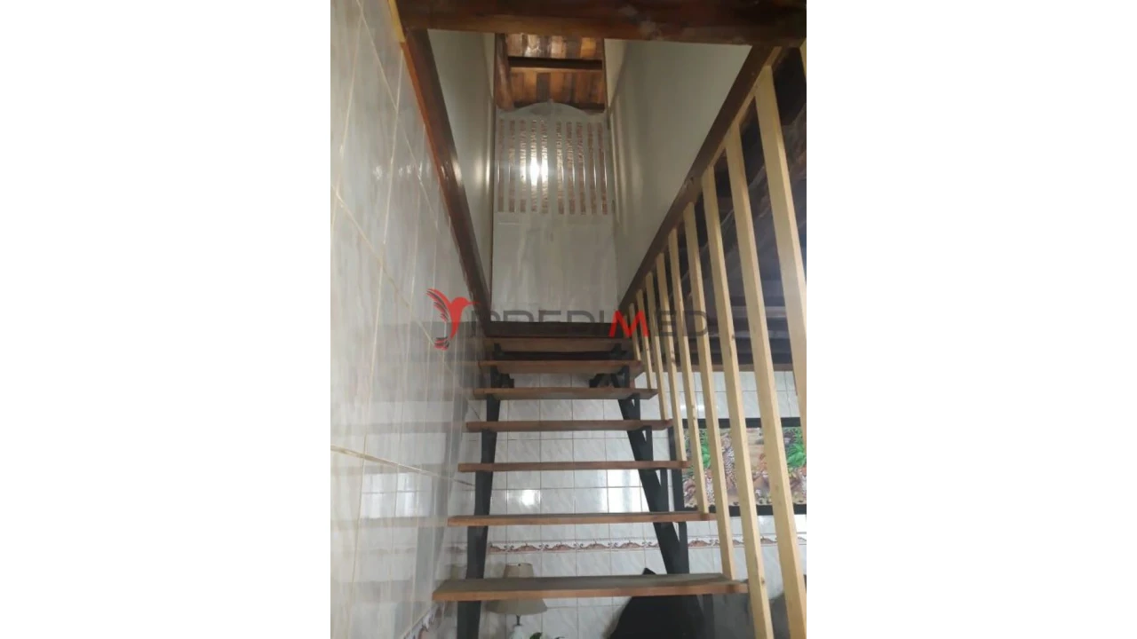 Moradia T4 para Venda em Agualva Foto 3