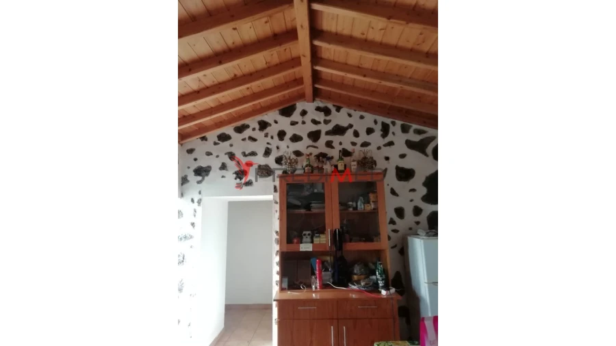 Moradia T2 para Venda em Santa Cruz da Graciosa Foto 6