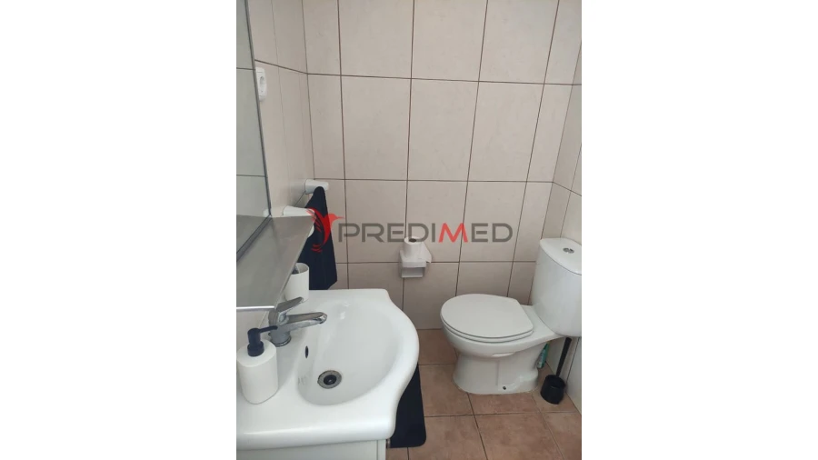 Moradia T2 para Venda em Santa Cruz da Graciosa Foto 10