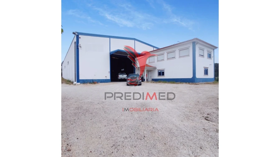 Armazém para Venda em Nossa Senhora das Misericordias