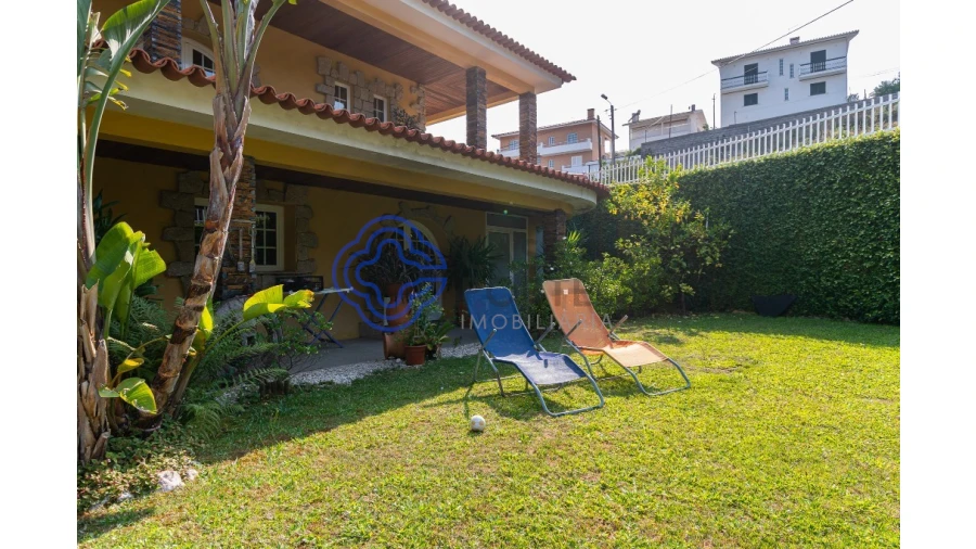 Moradia T4 para Venda em Sobrado e Bairros Foto 55