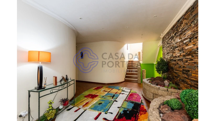 Moradia T4 para Venda em Sobrado e Bairros Foto 8