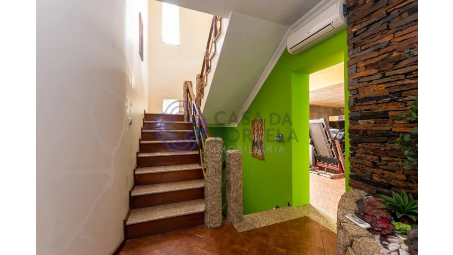 Moradia T4 para Venda em Sobrado e Bairros Foto 46