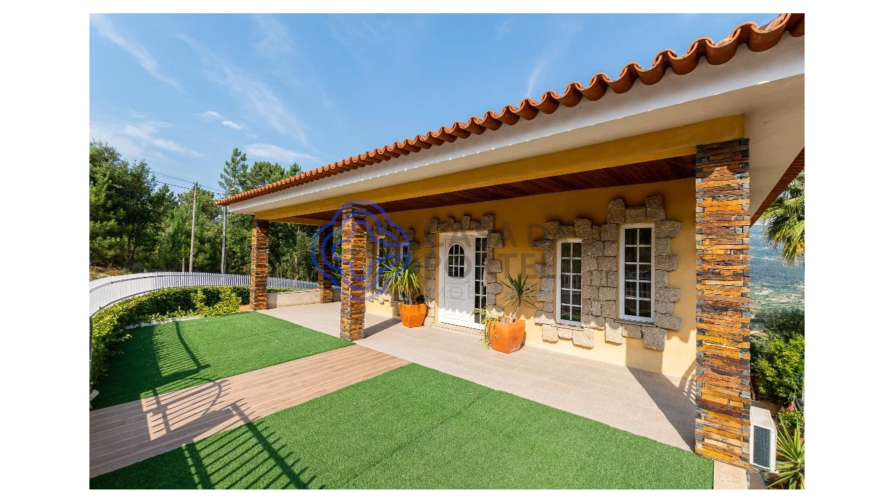 Moradia T4 para Venda em Sobrado e Bairros Foto 23