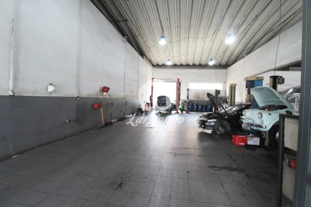 Armazém para Venda em Póvoa de Varzim, Beiriz e Argivai Foto 1