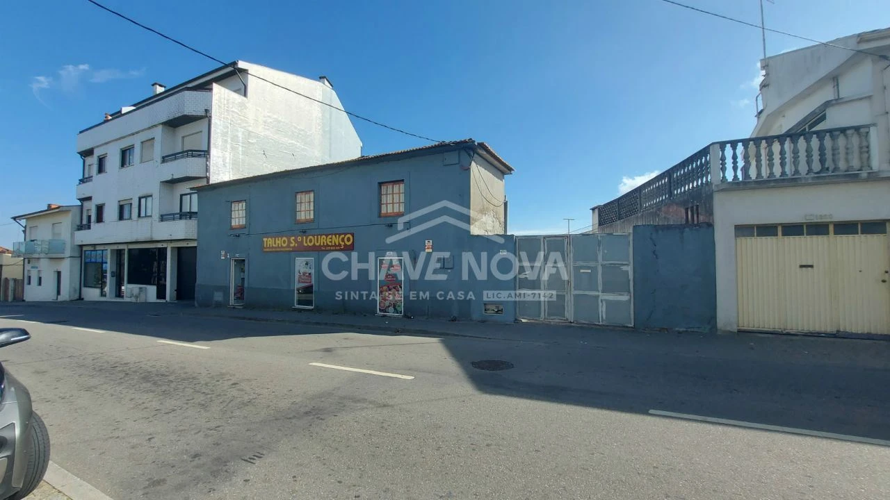 Moradia T3 para Venda em Vilar de Andorinho Foto 2