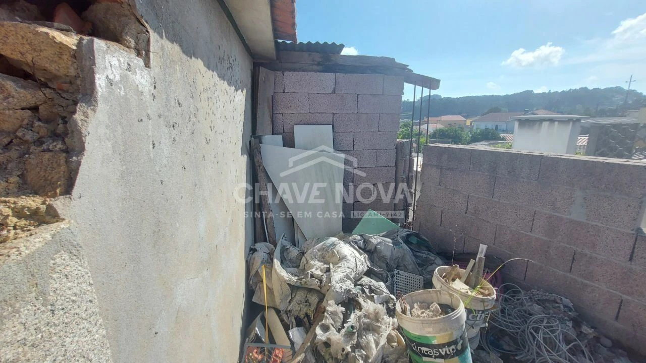 Moradia T3 para Venda em Vilar de Andorinho Foto 16