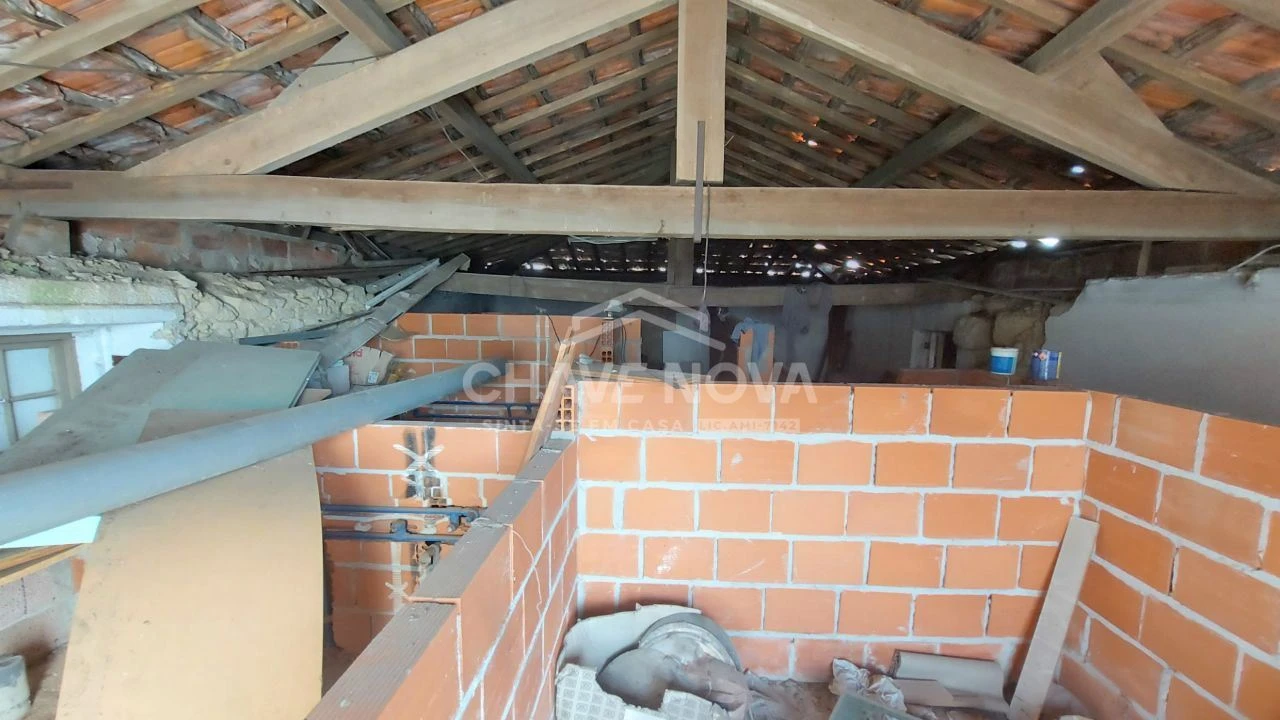 Moradia T3 para Venda em Vilar de Andorinho Foto 17