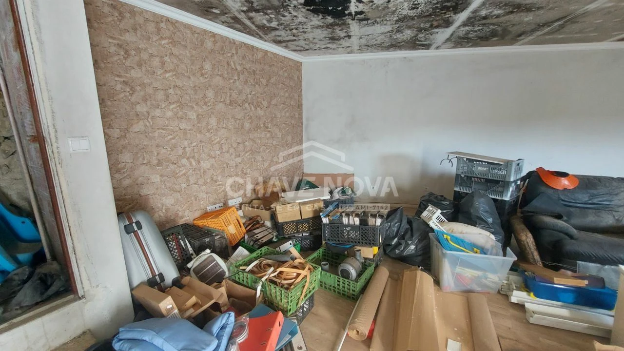 Moradia T3 para Venda em Vilar de Andorinho Foto 18