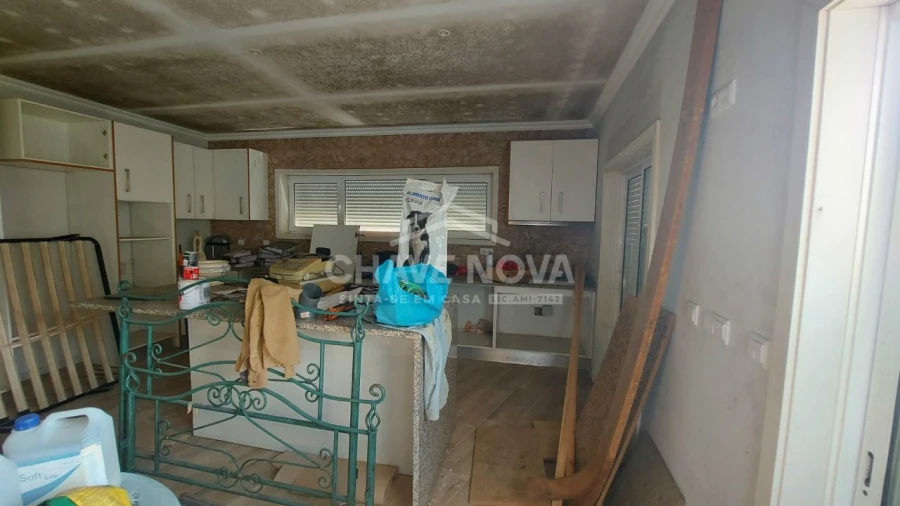 Moradia T3 para Venda em Vilar de Andorinho Foto 12