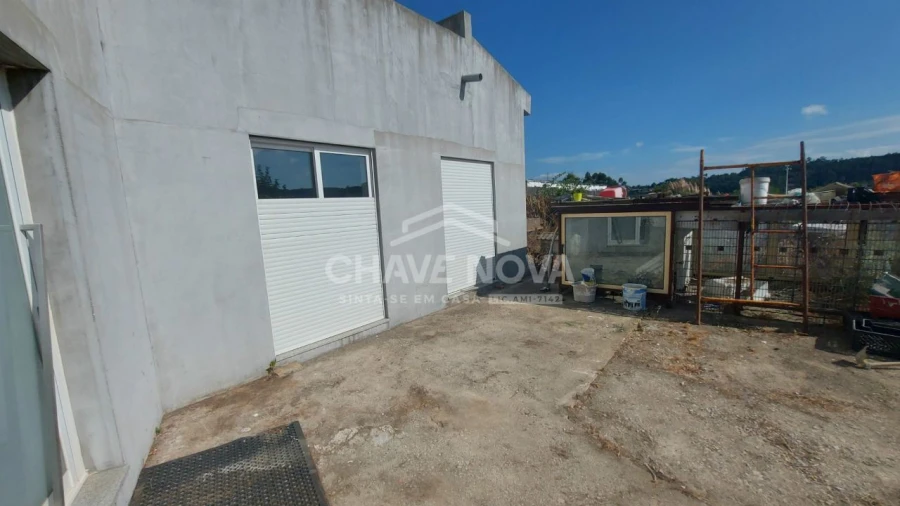 Moradia T3 para Venda em Vilar de Andorinho Foto 19