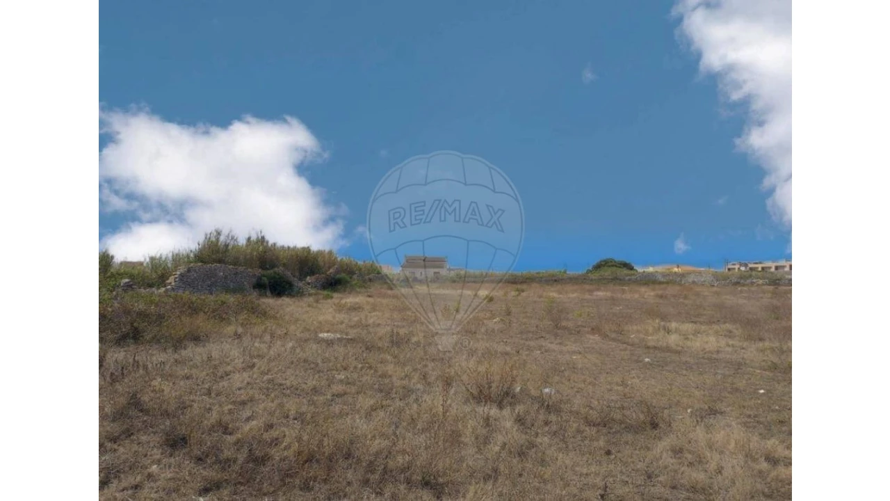 Terreno para Venda em Peniche Foto 3
