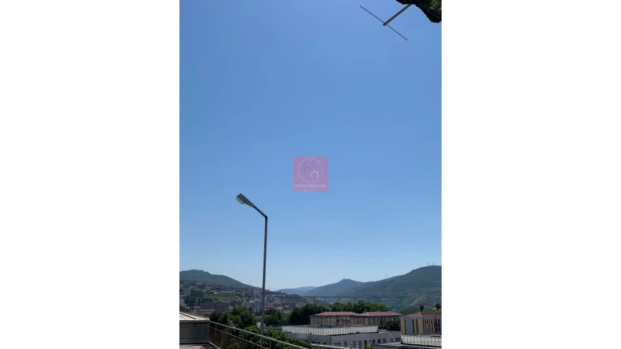 Moradia T5 para Venda em Peso da Régua e Godim Foto 28