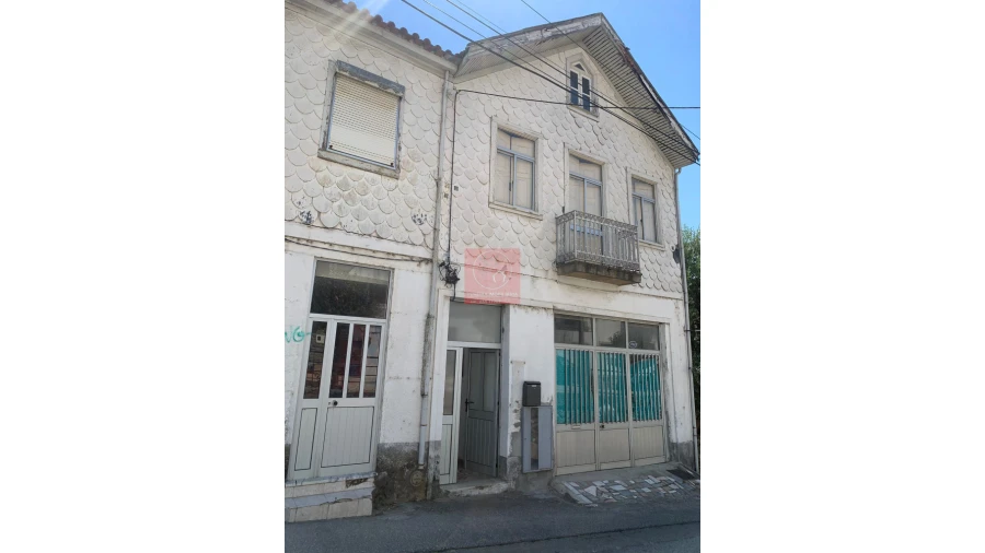 Moradia T5 para Venda em Peso da Régua e Godim Foto 4