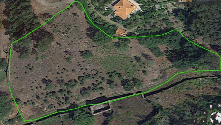 Terreno para Venda em Rubiães Foto 1