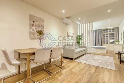 Apartamento T2 para Venda em Cedofeita, Santo Ildefonso, Sé, Miragaia, São Nicolau e Vitória